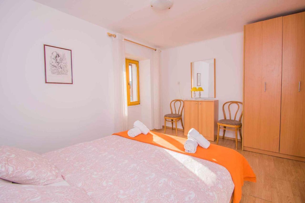 Apartment Dobrinj 1 ภายนอก รูปภาพ