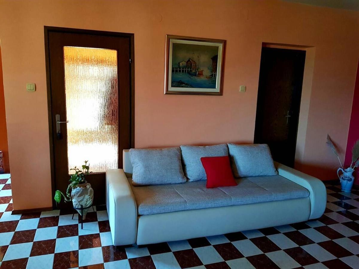 Apartment Dobrinj 1 ภายนอก รูปภาพ