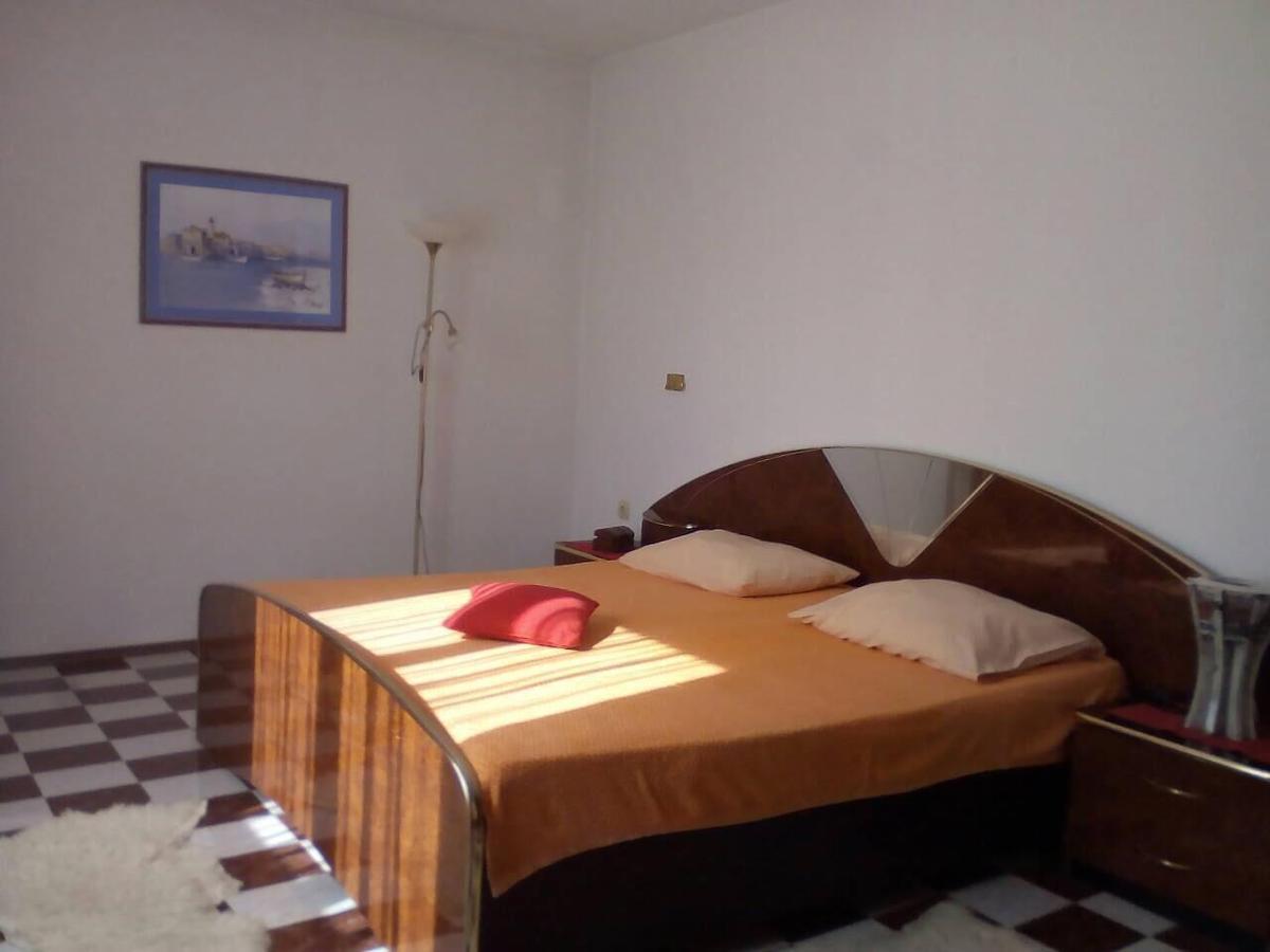 Apartment Dobrinj 1 ภายนอก รูปภาพ