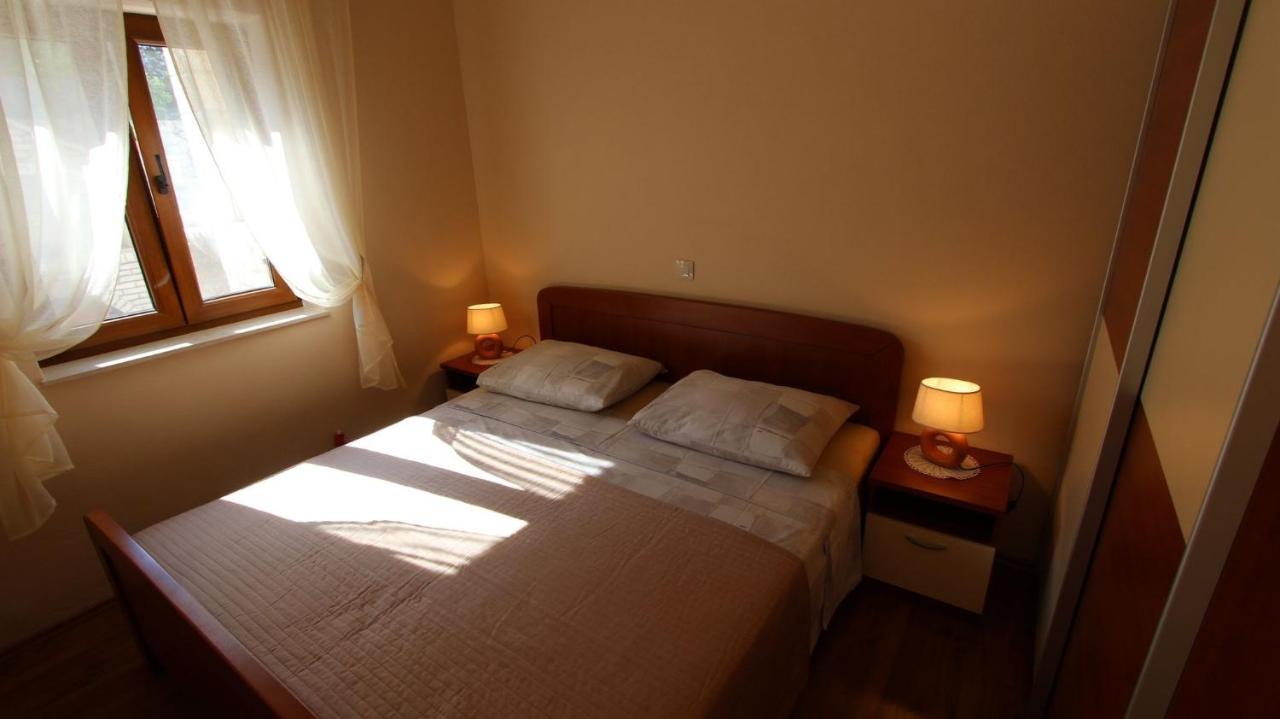 Apartment Dobrinj 1 ภายนอก รูปภาพ